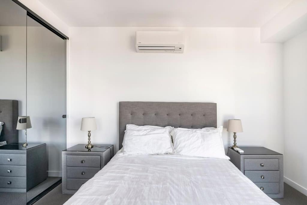 Skyone Lux 2Bed2Bath Aprt In Boxhill And Free Carpark Daire Box Hill Dış mekan fotoğraf